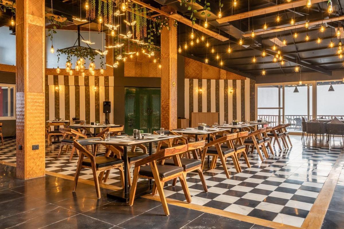 Tiaraa Jujurana Resort T Pathyar Exterior foto